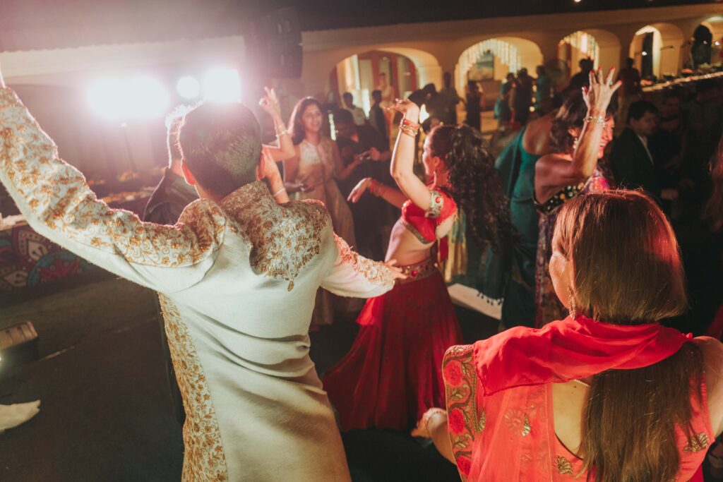 Indian-Mujra-Dancers